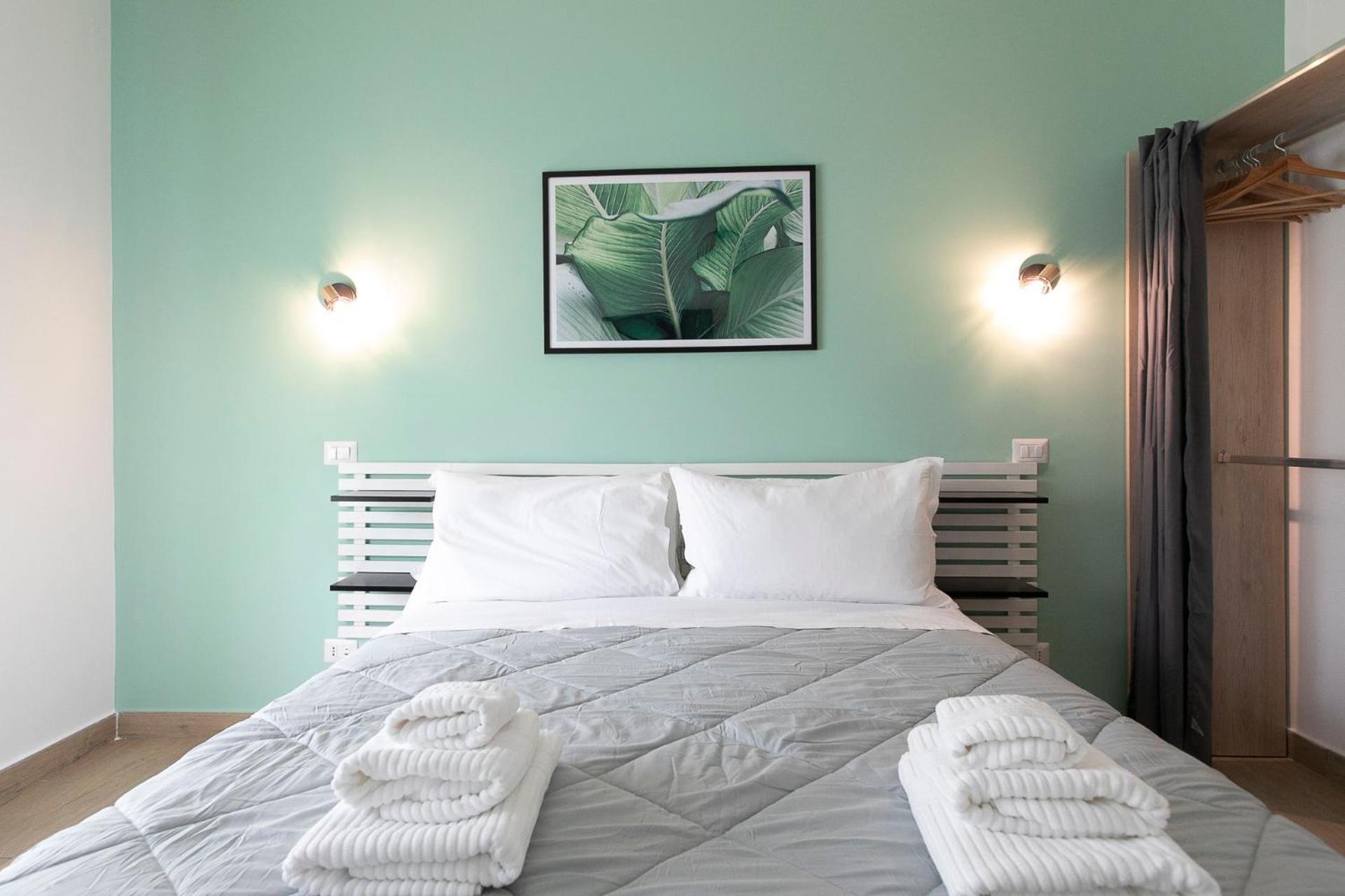 Domina Guest House Fiumicino Bagian luar foto